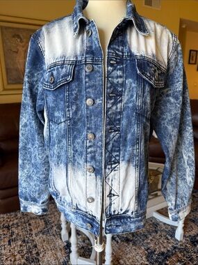 GS 115 Denim Button-Front Jacket - Blue & White Acid Wash